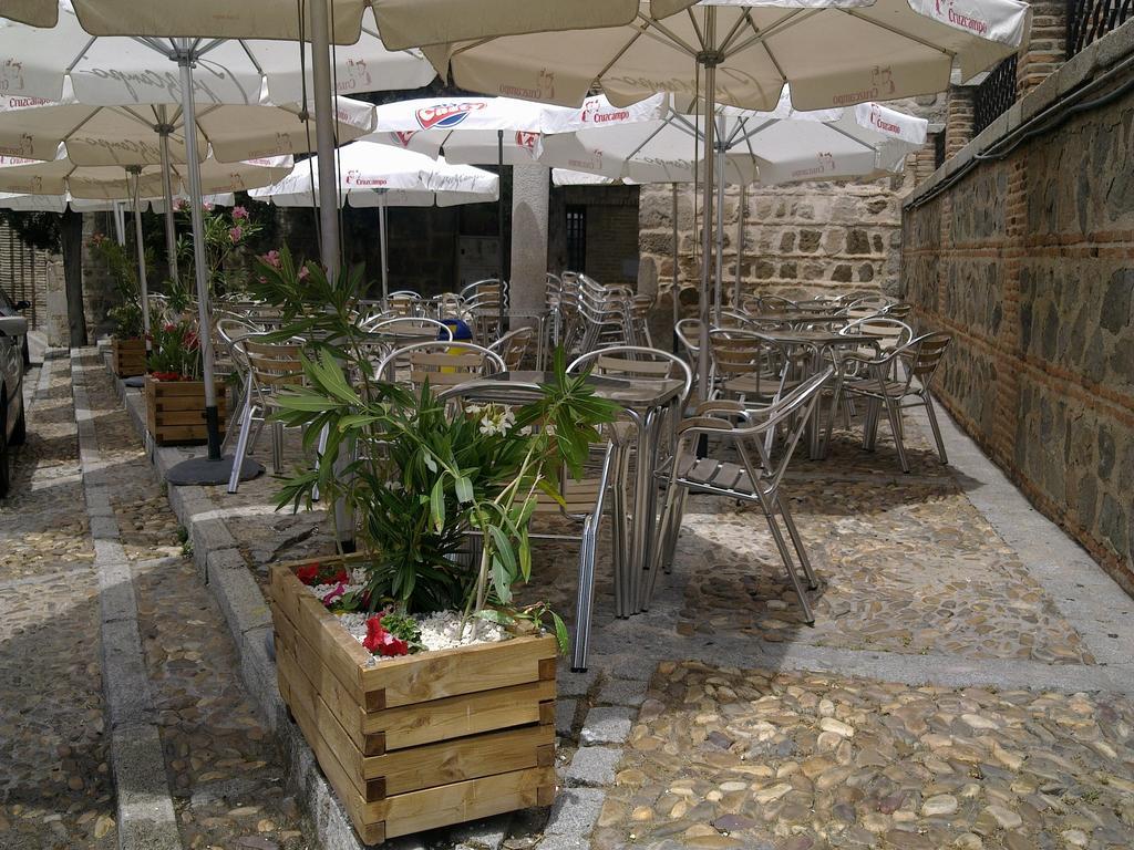 Apartamentos Adarve Toledo Luaran gambar