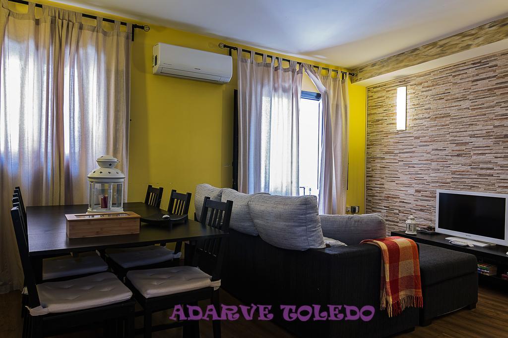 Apartamentos Adarve Toledo Luaran gambar